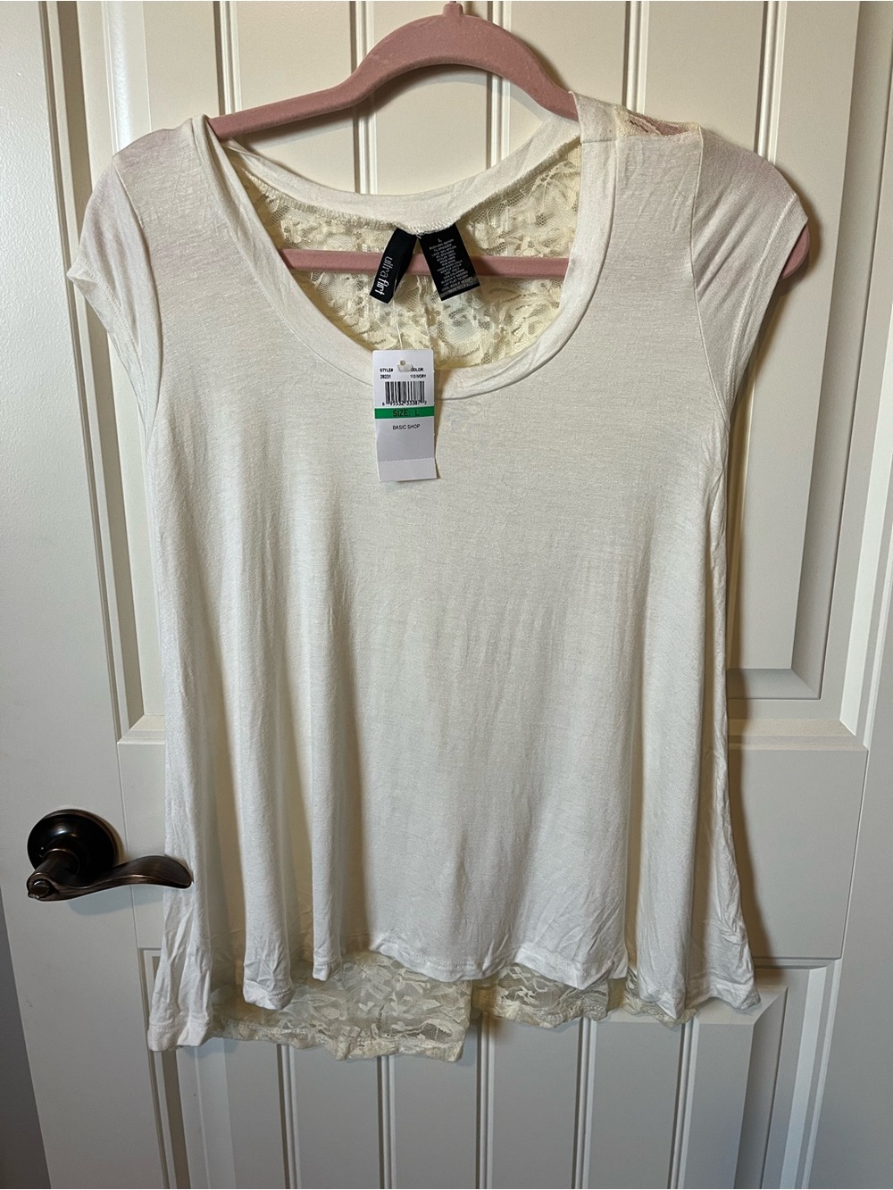 Ultra Flirt Cream Lace-Back Short Sleeve Tunic